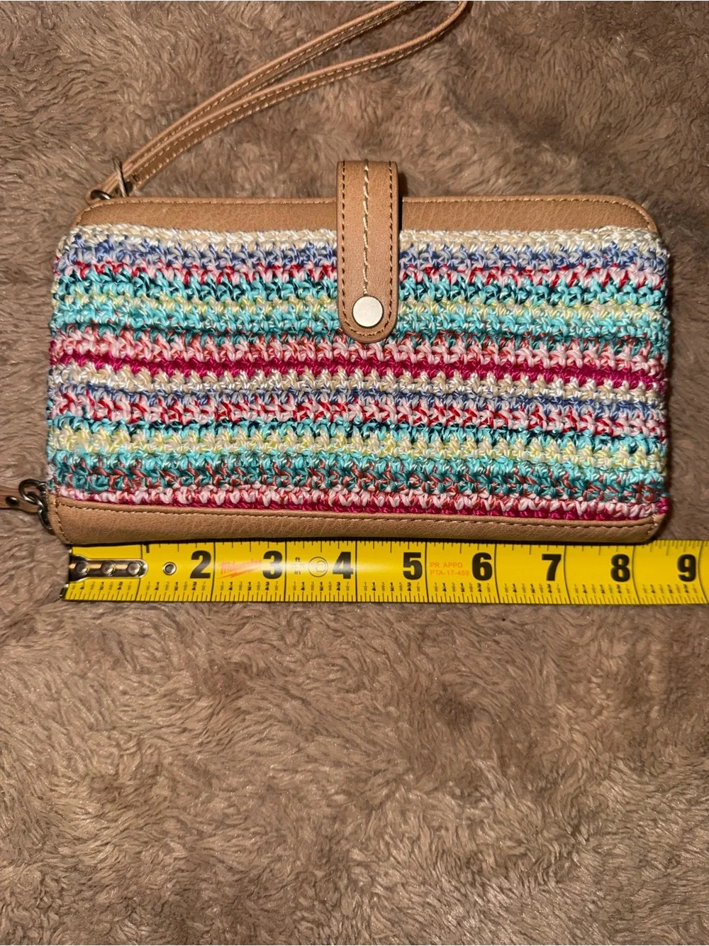 The Sak Iris Smartphone Wallet/Crossbody